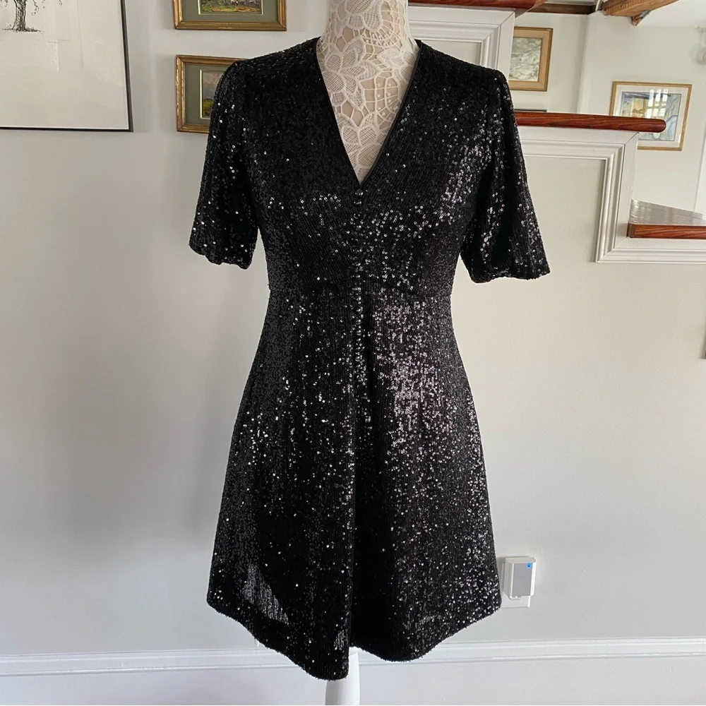 GAL MEETS GLAM Black Sequin Dress Short Sleeves Sz 4 - Picture 1 of 6